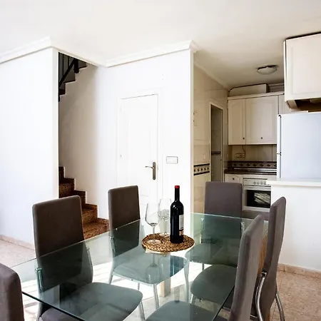 2 Bedroom Beautiful In *