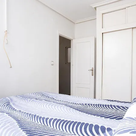 2 Bedroom Beautiful In Torrevieja