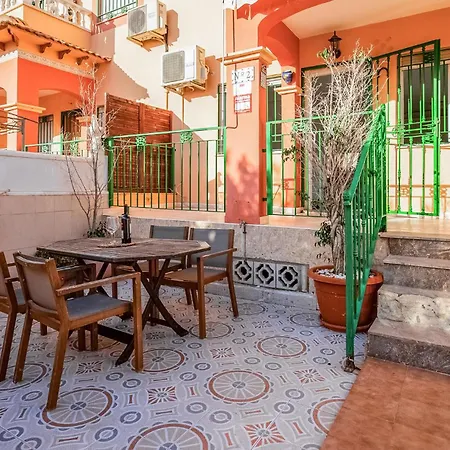 2 Bedroom Beautiful In